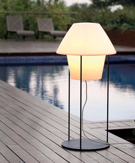 Picture of Faro versus black metal structure 79cm for versus lamp