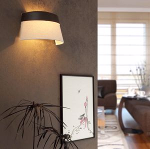 Picture of Faro sac wall lamp in brown metal and beige fabric