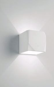 Picture of Applique cubo design gesso bianco da parete