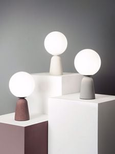 Picture of Ondaluce lampada cemento bianco da comodino moderna per camera da letto