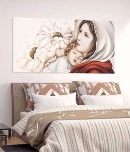 Picture of Pintdecor primo abbraccio art above bed hand-decorated with silver foil details
