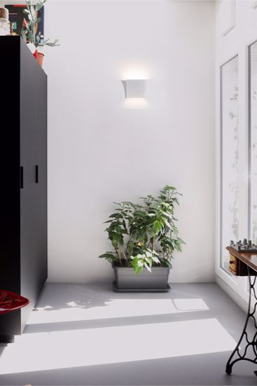  Modern design paintable white plaster wall light